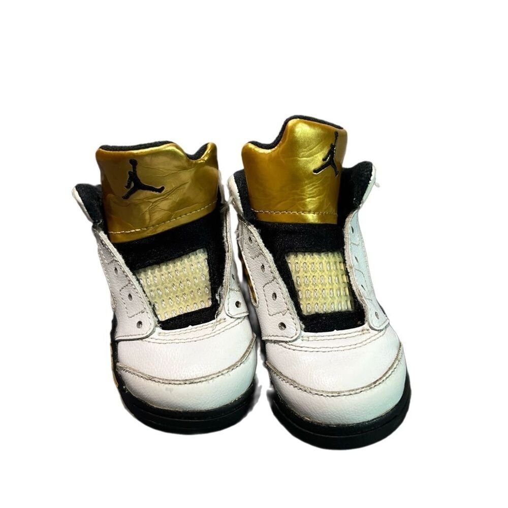 Baby Jordan retro 5 Olympic gold coin Baby /toddler Size 6